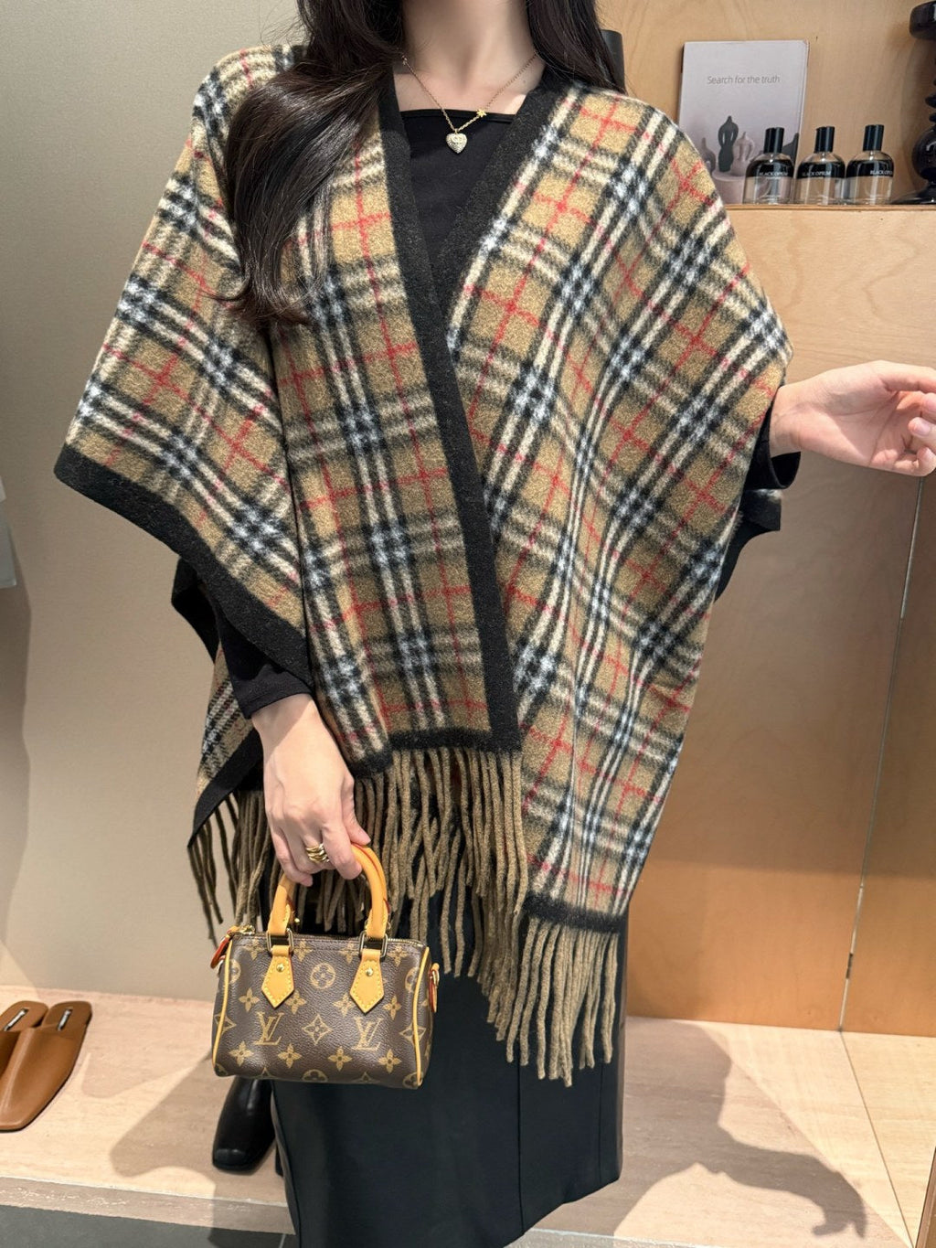 BURBERRY 25S PLAID KNITTED SCARF 114