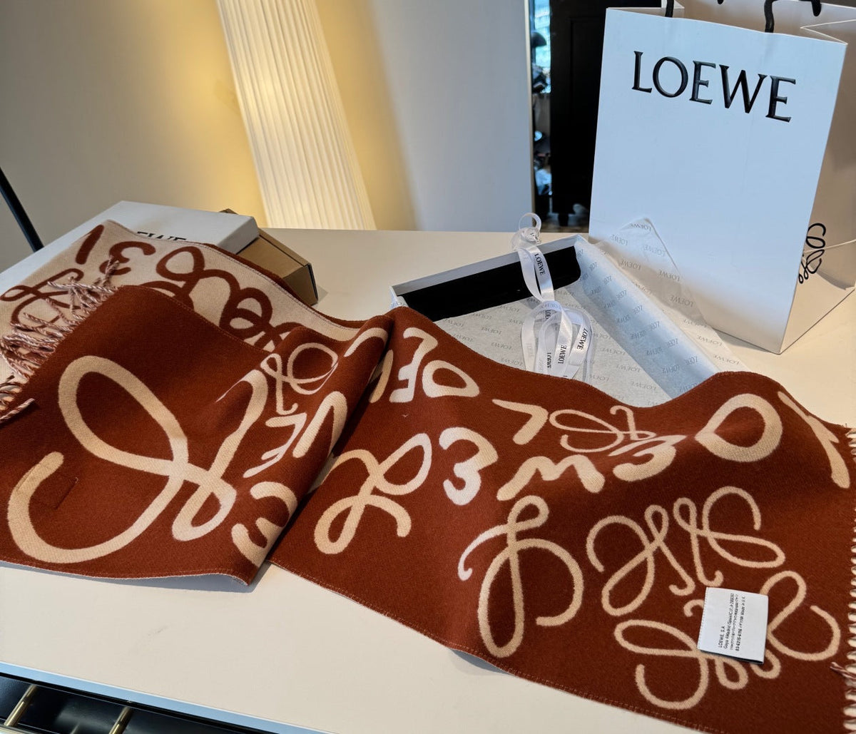 LOEWE 25S SCARF 180 IN CASHMERE WOOL 861446