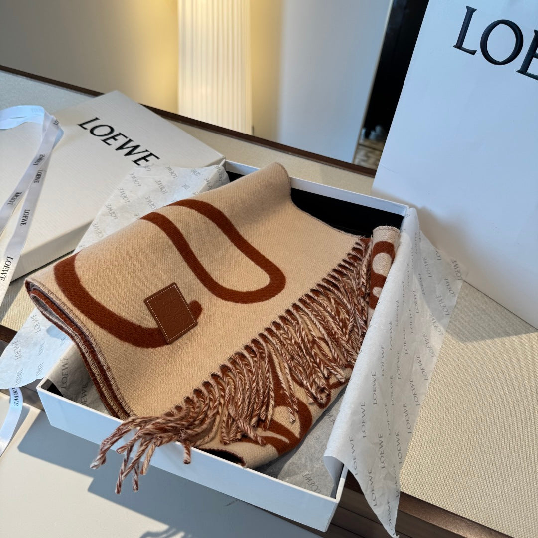 LOEWE 25S SCARF 180 IN CASHMERE WOOL 861446