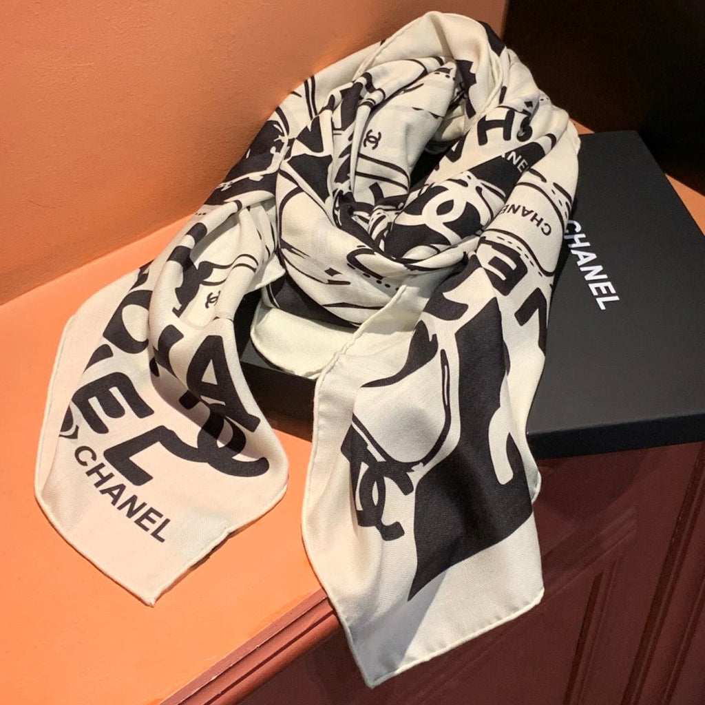 CHANEL 25S SCARF 135 IN CASHMERE 991695