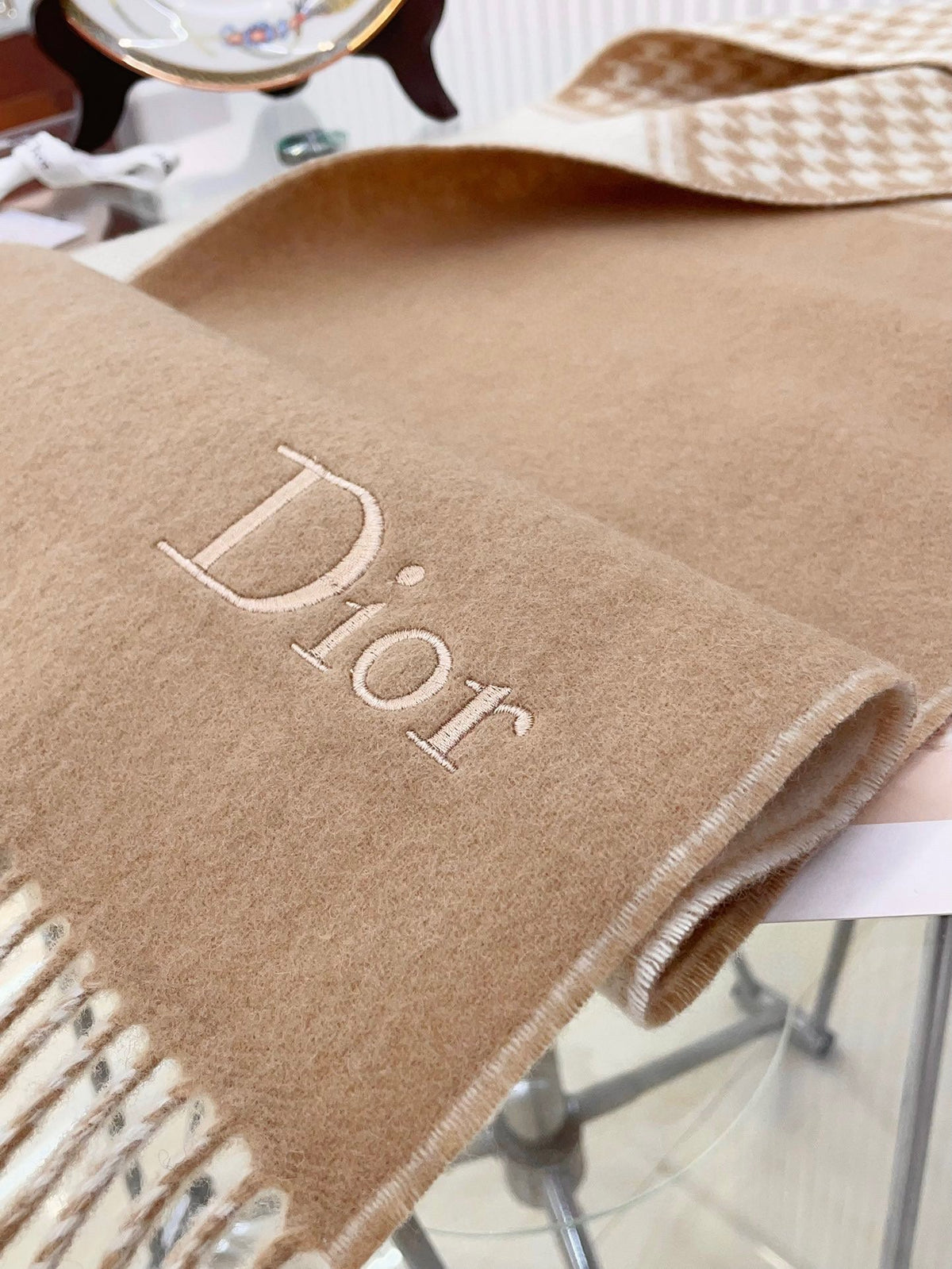 DIOR SCARF 180 CM IN CAMEL BEIGE CASHMERE 419820