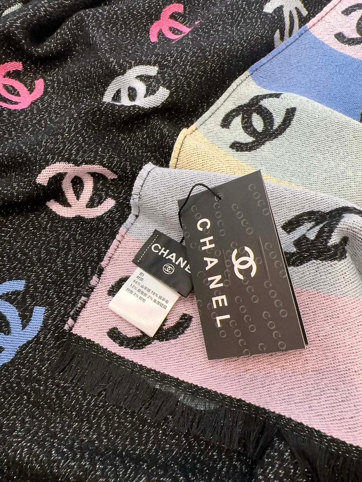 CHANEL 25S SCARF 187 IN CASHMERE 876277