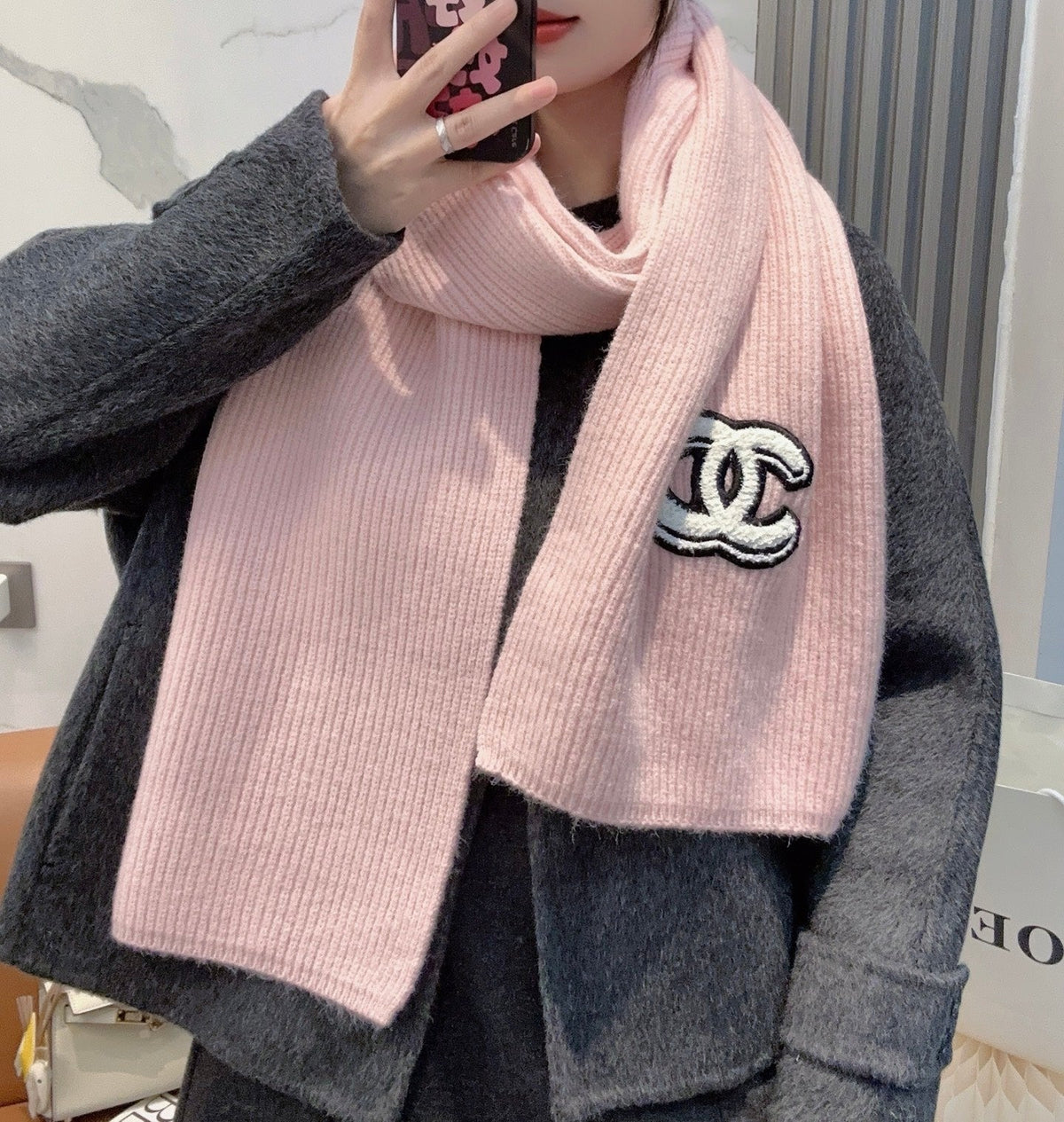 CHANEL 25S SCARF 175 IN CASHMERE 932233