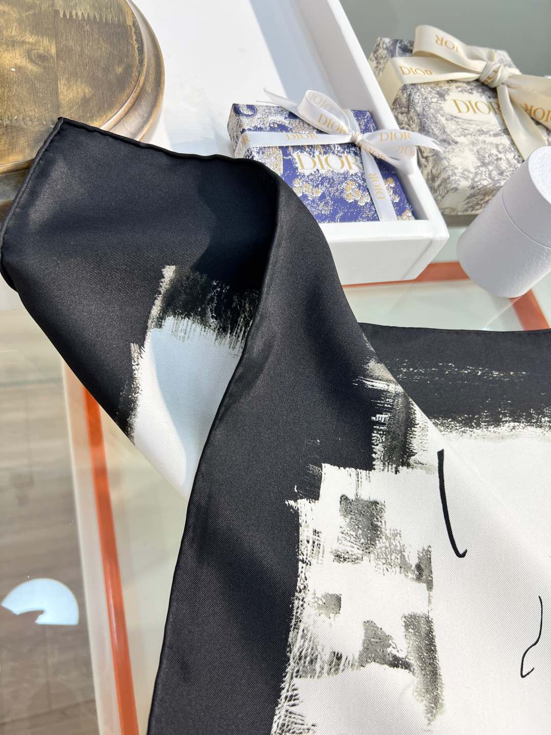 DIOR SCARF 90 CM IN SILK 603565