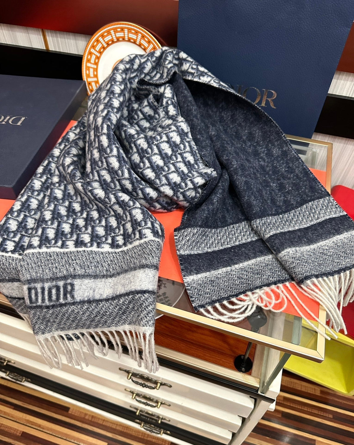 DIOR OBLIQUE 190 CM SCARF IN BLACK MIX WHITE TECHNICAL CASHMERE 415486