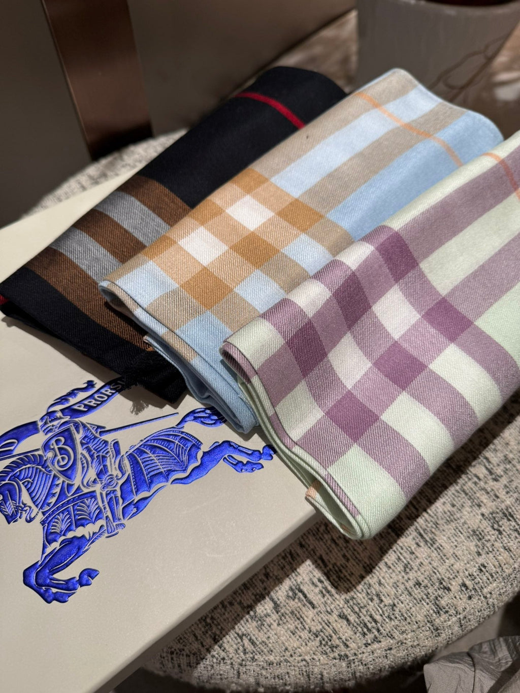 BURBERRY SCARF 200 CM IN COLORFUL CASHMERE 408860
