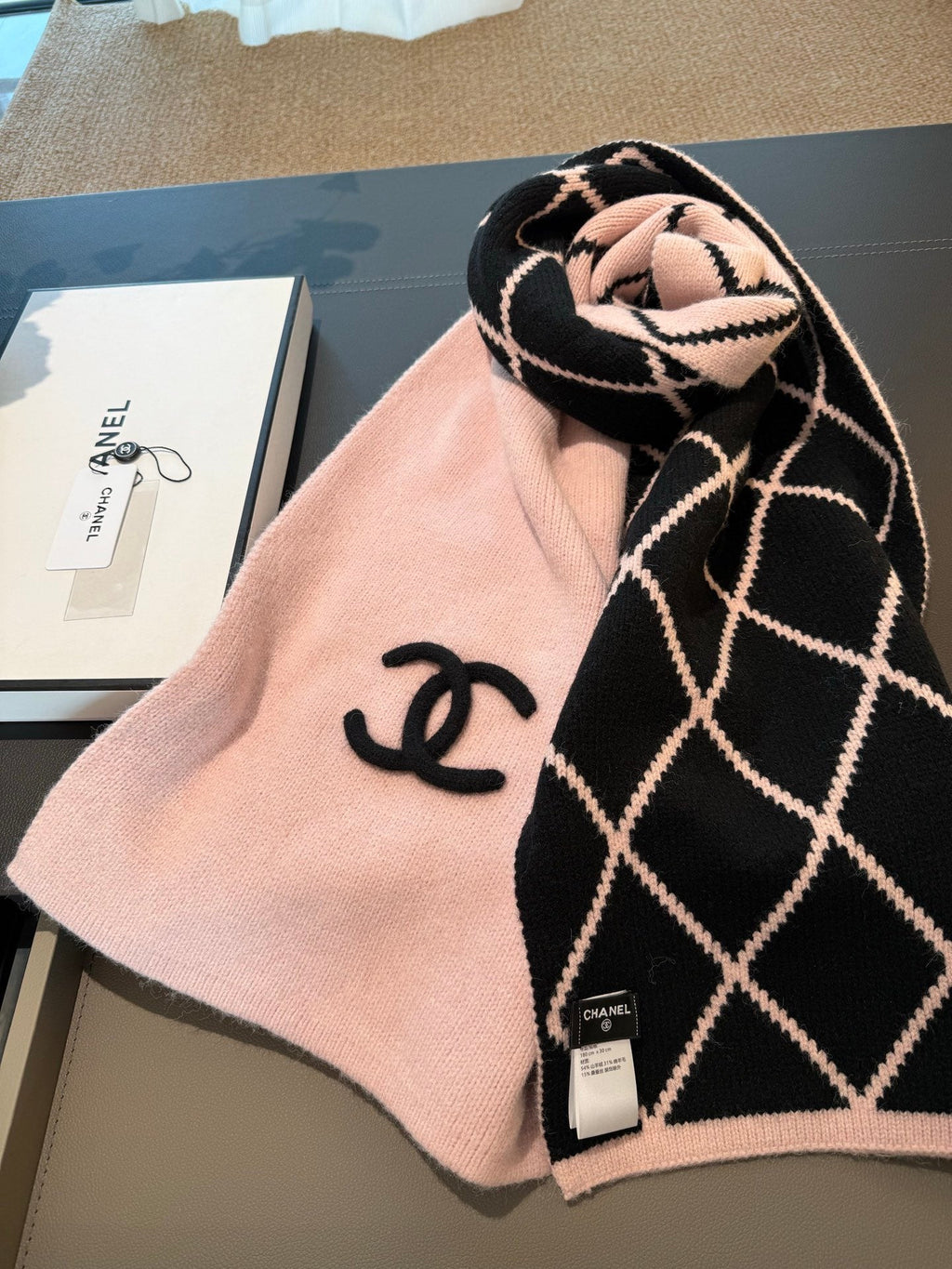CHANEL 25S SCARF 180 CM IN WOOL CASHMERE 943030