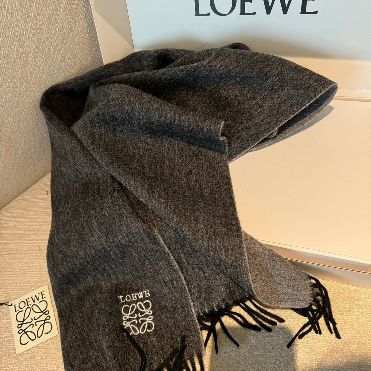 LOEWE 25S SCARF 180 IN CASHMERE 860066