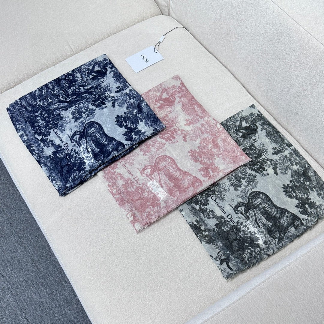 DIOR SCARF 180 CM IN CASHMERE-SILK BLEND 706550