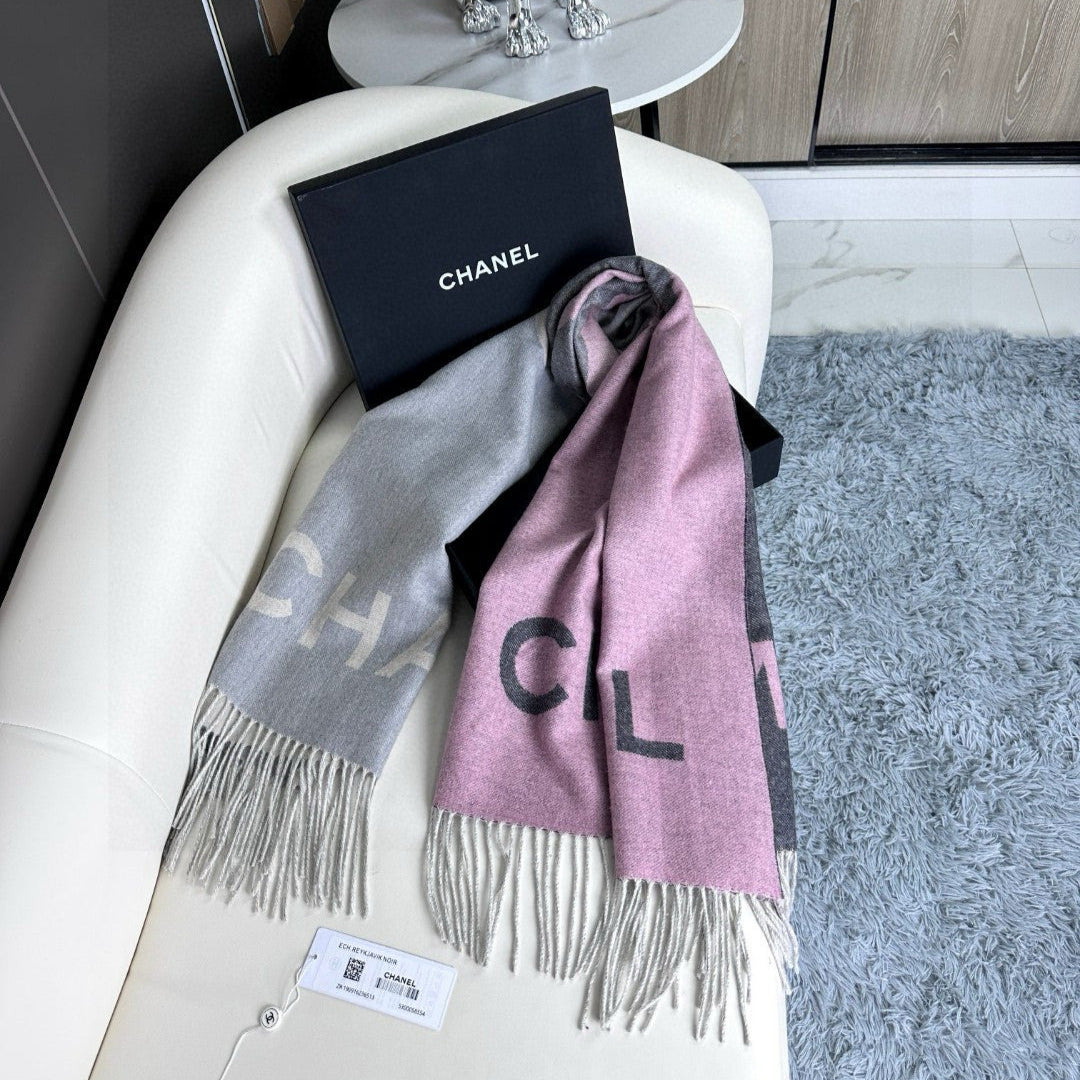 CHANEL 25S SCARF 180 IN CASHMERE 724826