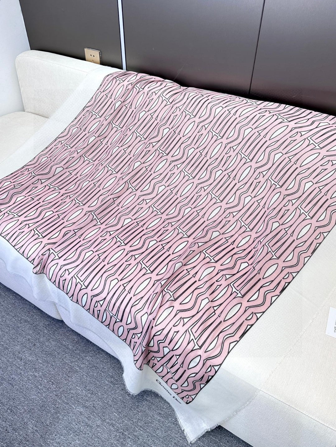 DIOR SCARF 180 CM IN SILK 654445