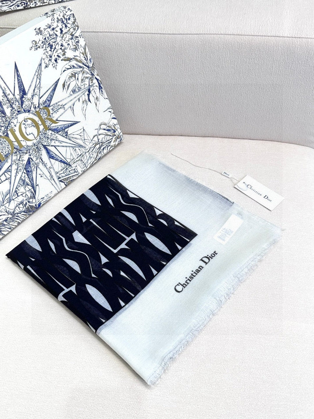 DIOR SCARF 180 CM IN SILK 654446