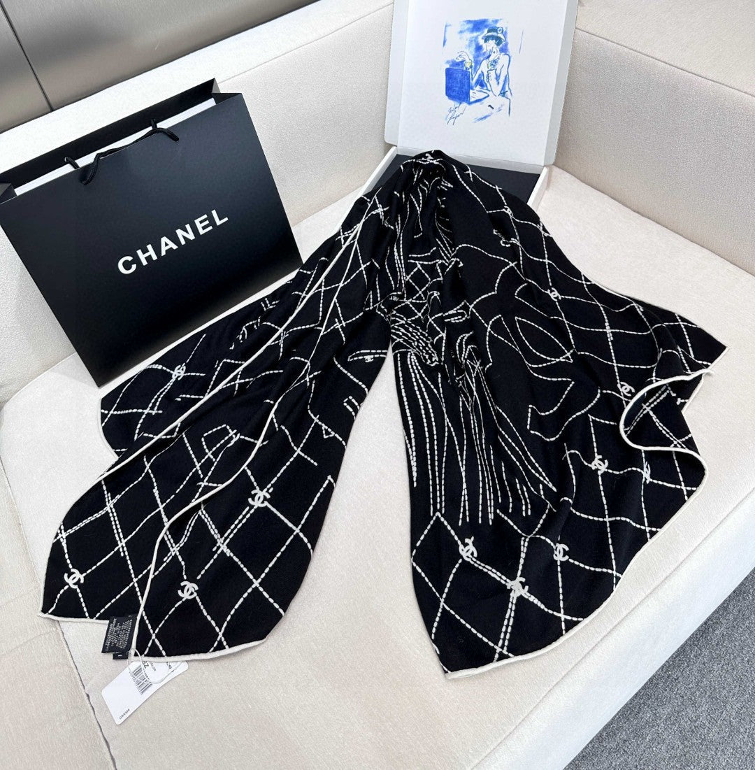 CHANEL 25S SCARF 140 IN CASHMERE SILK 727348