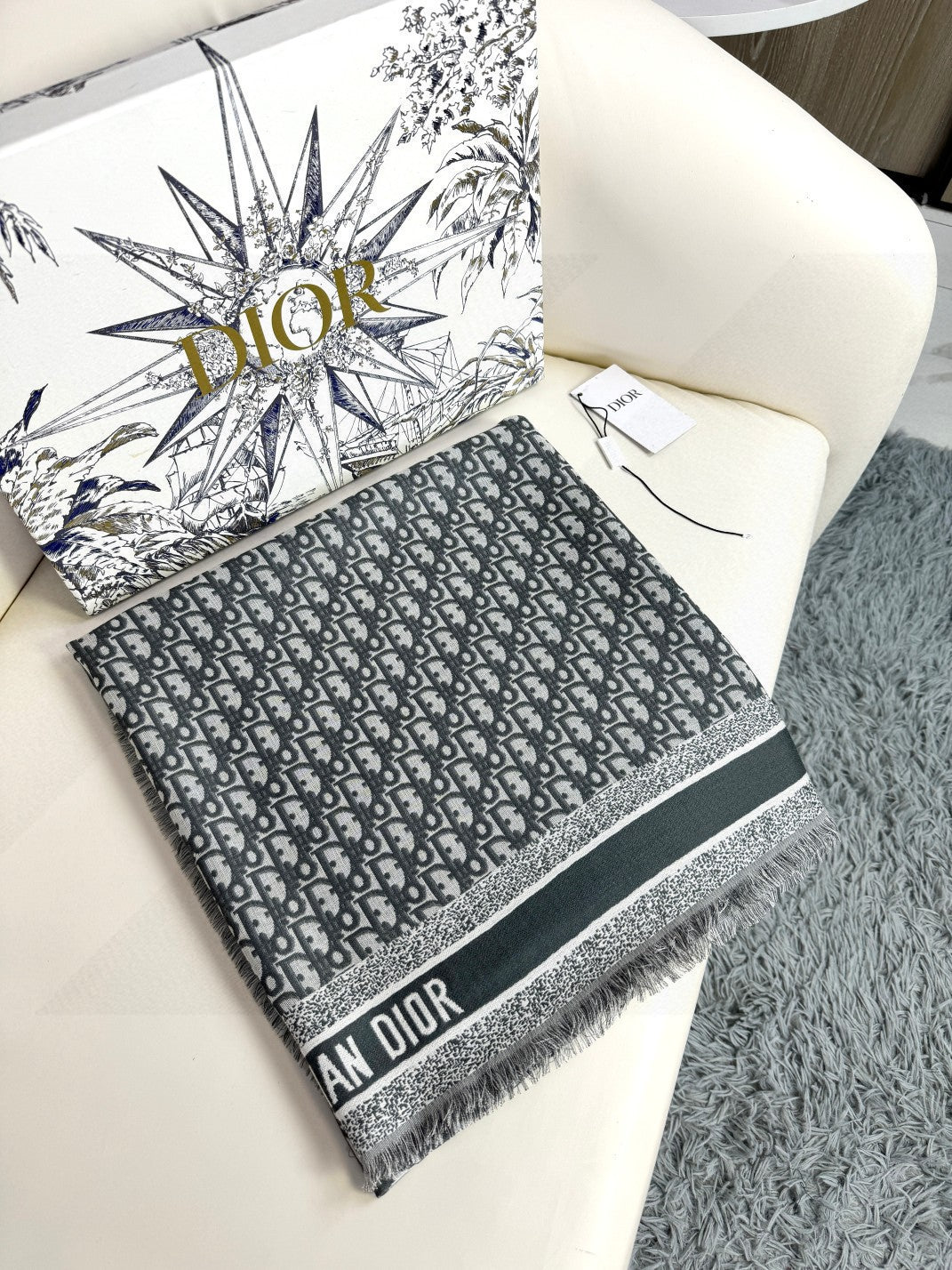 DIOR SCARF 140 CM IN SILK-WOOL BLEND 702041